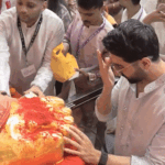 लालबागचा राजा के दरबार में पहुंचे आयुष्मान खुराना:संजय दत्त ने पत्नी मान्यता को तिलक लगाया; अंकिता लोखंडे ने बप्पा के चरणों में झुककर लिया आशीर्वाद | ACTPnews