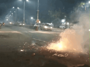 सुप्रीम कोर्ट बोला- पटाखों पर पूरी तरह बैन नहीं:लेकिन 24 घंटे आतिशबाजी की परमिशन भी नहीं, सरकार समय तय करे | ACTPnews