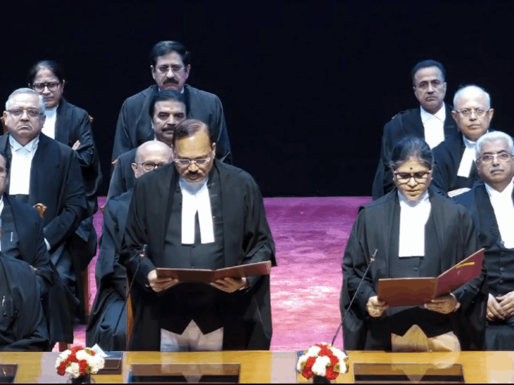 सुप्रीम कोर्ट कॉलेजियम ने 28 सितंबर को तीनों जजों के प्रमोशन की सिफारिश की थी। - Dainik Bhaskar