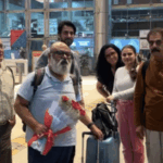 जयपुर पहुंचे साउथ सुपरस्टार अल्लू अर्जुन और गुरु रंधावा:ब्लैक मास्क में एयरपोर्ट से निकले, टाइट सिक्योरिटी रही; सौरभ शुक्ला भी आए नजर | ACTPnews